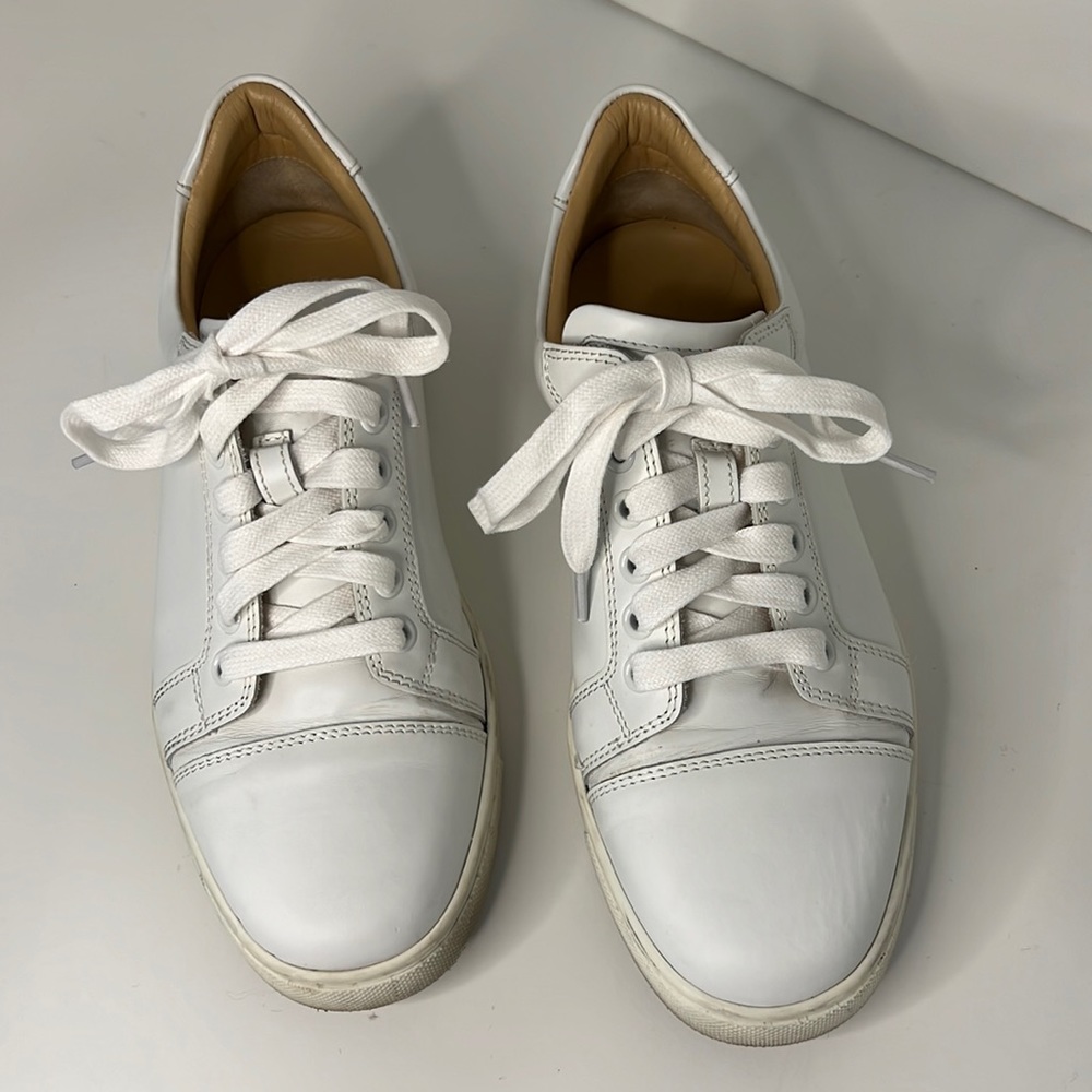 Christian Louboutin Vieira Sneaker 100% Authentic sz 36